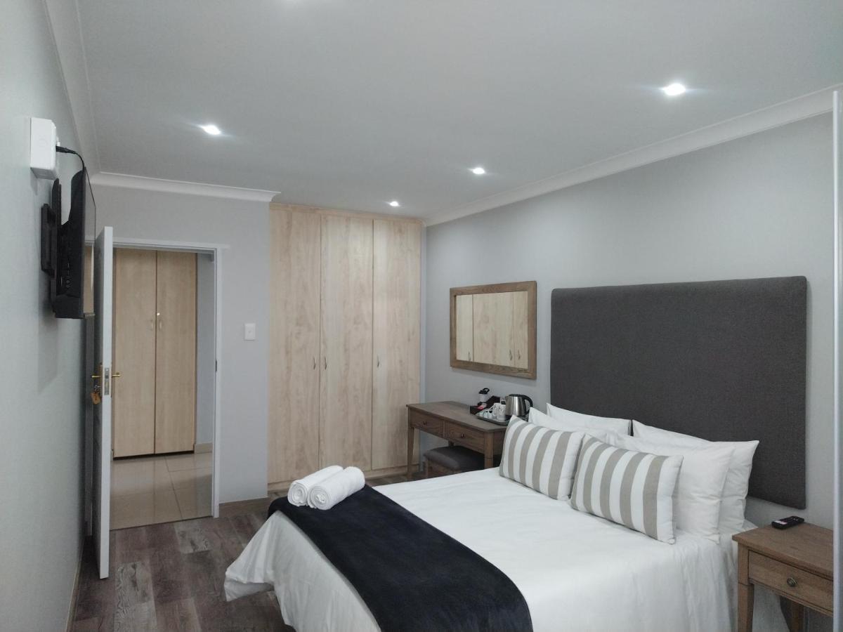 Blue Owl Guest House Mossel Bay Eksteriør billede