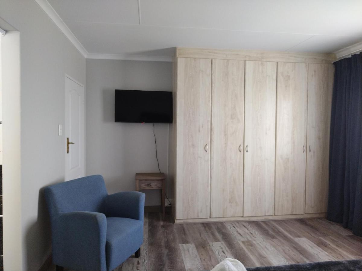 Blue Owl Guest House Mossel Bay Eksteriør billede