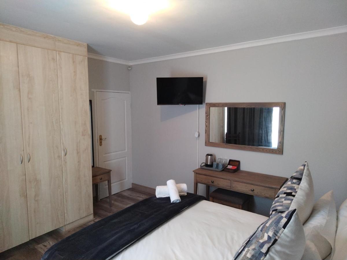Blue Owl Guest House Mossel Bay Eksteriør billede